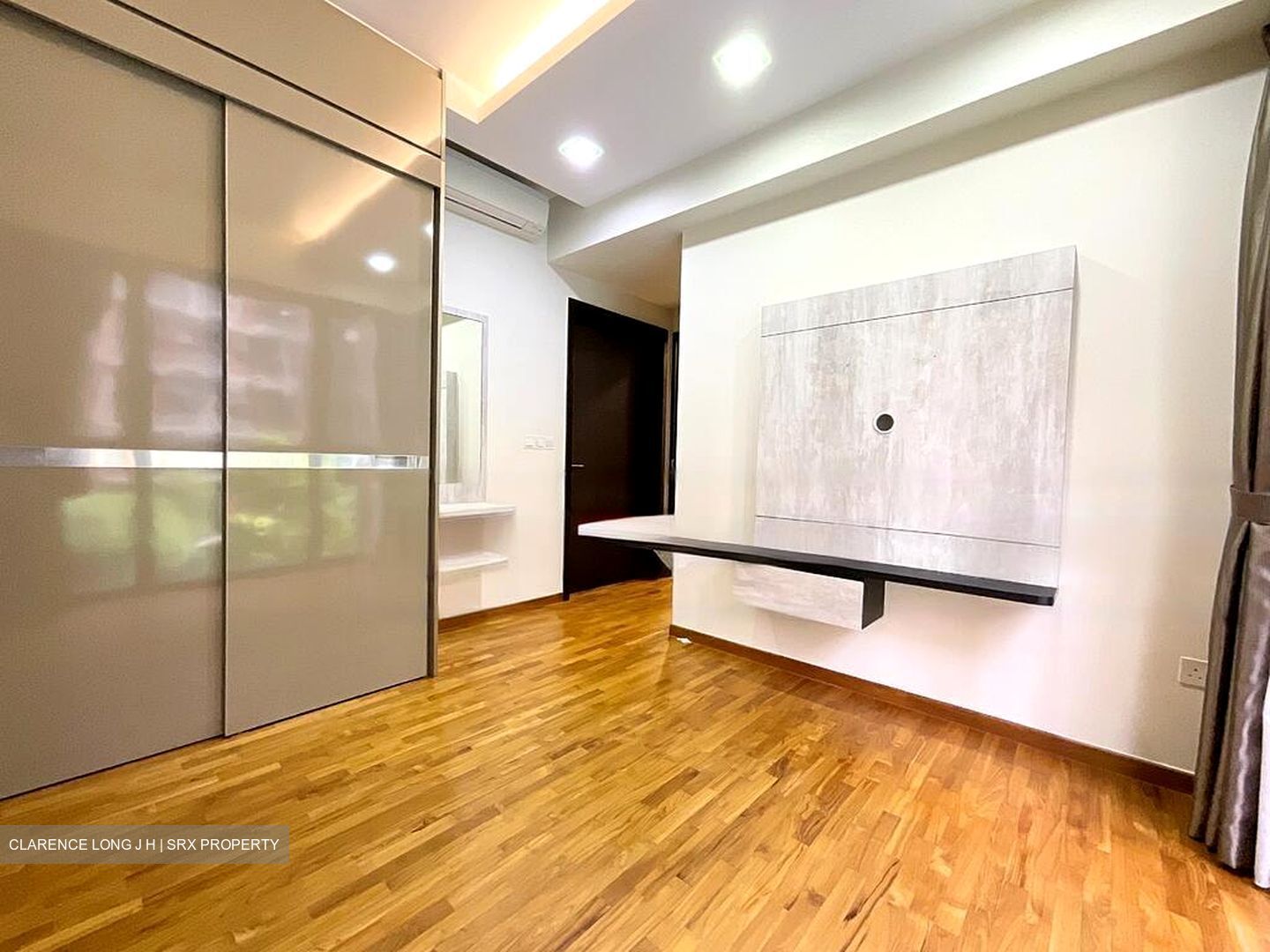 Sims Urban Oasis (D14), Condominium #481975511